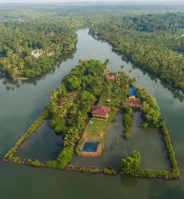 Vinis Farm - A Private Island Stay -Privacy Redefined !!! Mundrothuruth 0*,  India